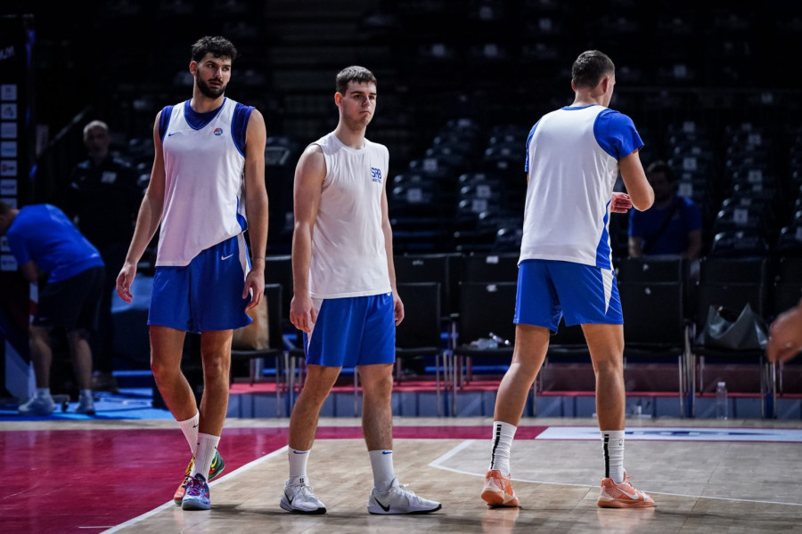 Košarkaški spektakl u Areni  –  Beograd ispraća Jokića i Dončića na Evrobasket