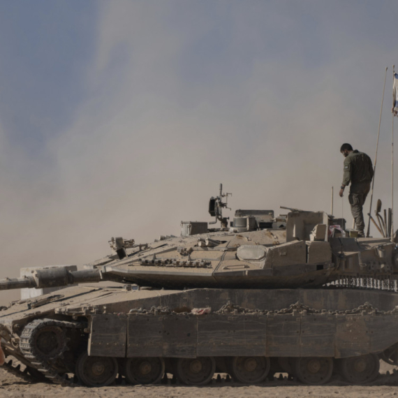 Cure informacije: Žestoka svađa načelnika IDF-a i politčara