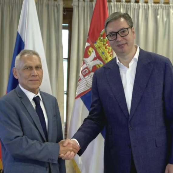 Vučić sa Bocan-Harčenkom: Srbija ostaje posvećena razvijanju prijateljskih odnosa sa Rusijom FOTO