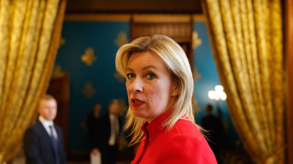 Zaharova: "Beskrompomisno ćemo se zalagati za sprovođenje Rezolucije 1244 SB UN"