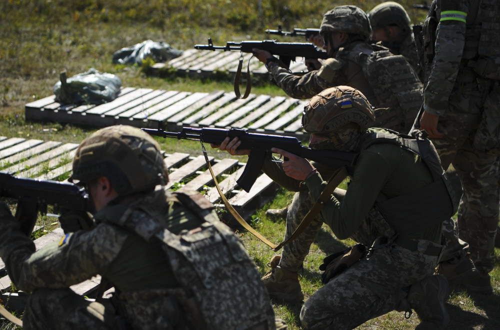 Evropa crta liniju mira: Raspoređuje se 60.000 vojnika?