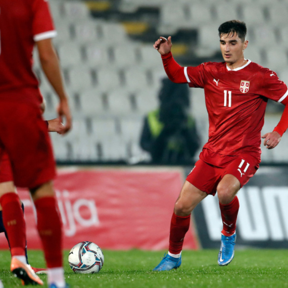 Zaboravljeni Srbin sa dva sjajna gola postao heroj u komšiluku VIDEO