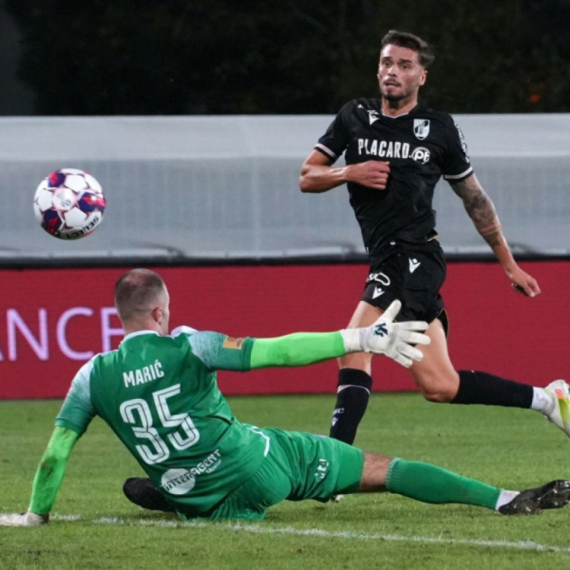 Mostar utišan, Škendija "okrenula" Ludogorec