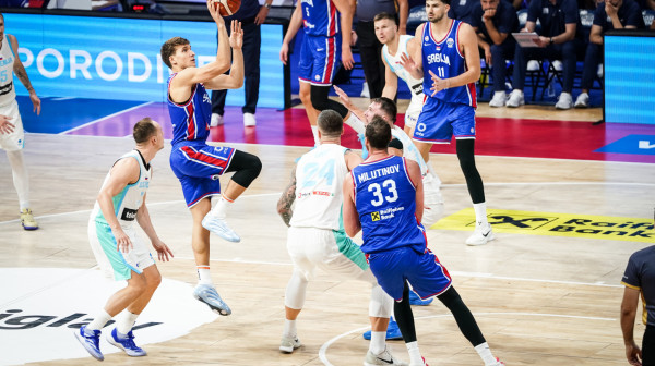 "Strašna" Srbija 7/7; Kari otkrio zabrinjavajuć detalj; Micić "zbunjen"; Slovenci "pobegli"