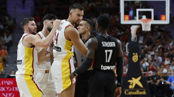 Okršaj Španije i Nemačke prevazišao "granice" prijateljskog! VIDEO