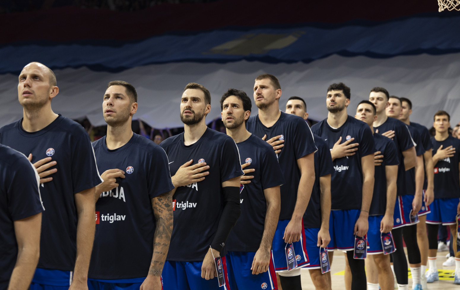 Tišina – Karijeva meka moć