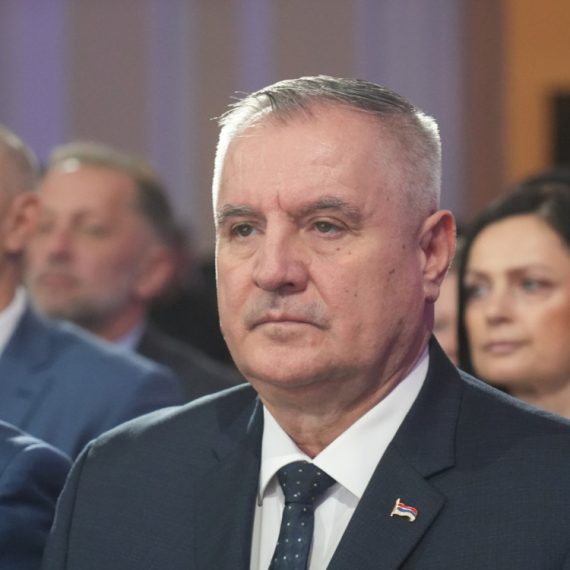 Poslanici Republike Srpske izglasali ostavku premijera Radovana Viškovića