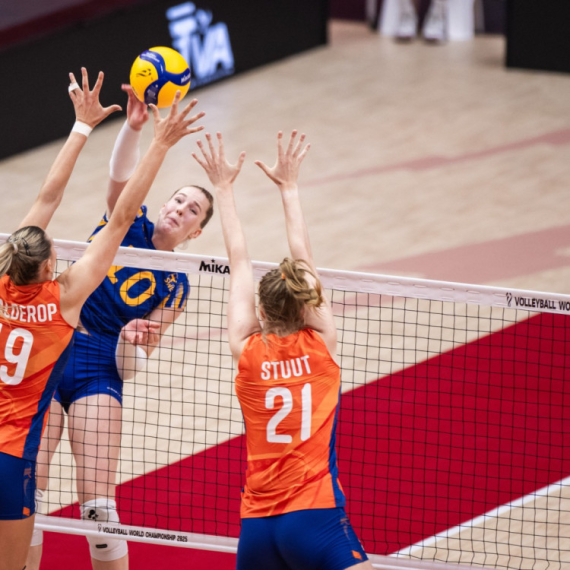 Počelo je Svetsko prvenstvo – "za dlaku" izbegnuta blamaža! VIDEO