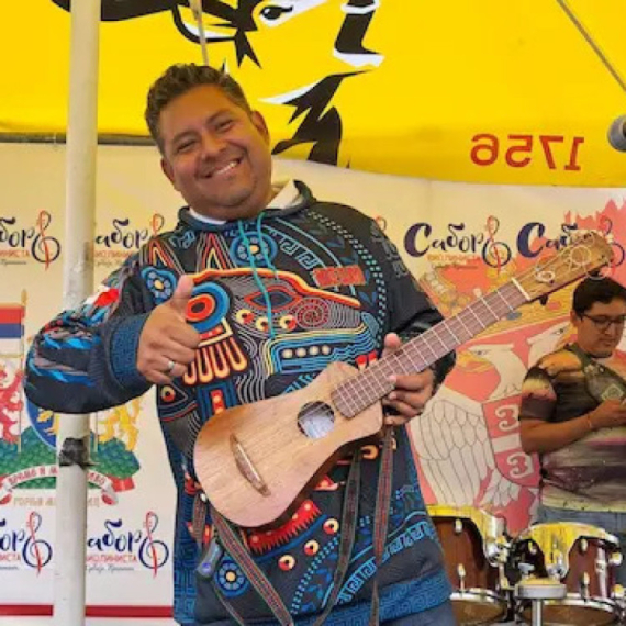 Srbi su sjajni, selo je prelepo: Veseli Meksikanci oduševili meštane Pranjana