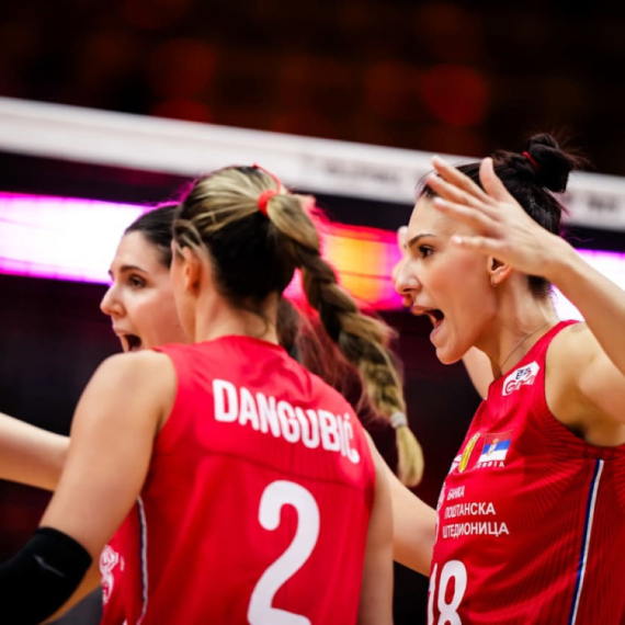 Srbija dominantno počela odbranu svetskog zlata!