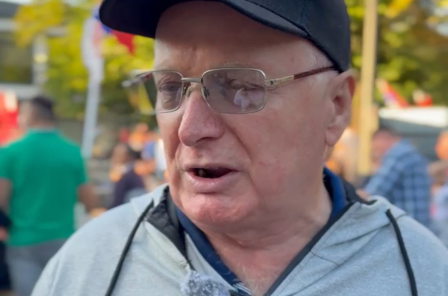 Deka iz Paraćina poručio: "Videli smo šta su radili sa Srbijom prethodnih meseci, mi hoćemo normalnu zemlju"