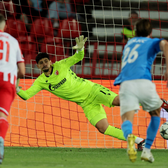 Zvezda pobedila, a golman najbolji