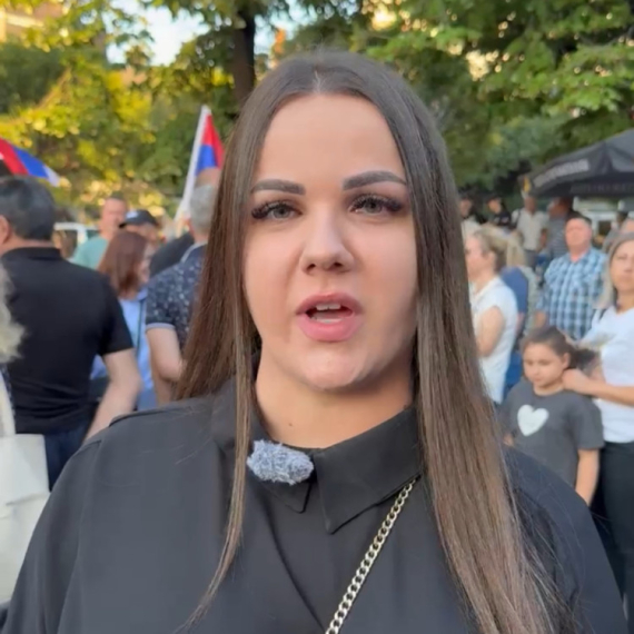 Paraćin ustao protiv blokada: "Želimo da vratimo mir u zemlju" VIDEO