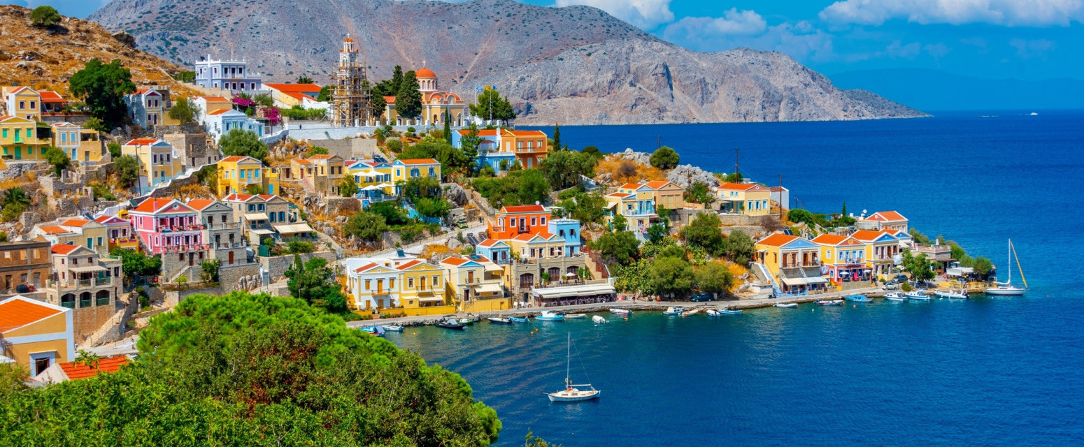 Zaboravite Santorini i Mikonos: Ovo skriveno grčko ostrvo je raj bez gužvi, a u septembru ima 28 stepeni