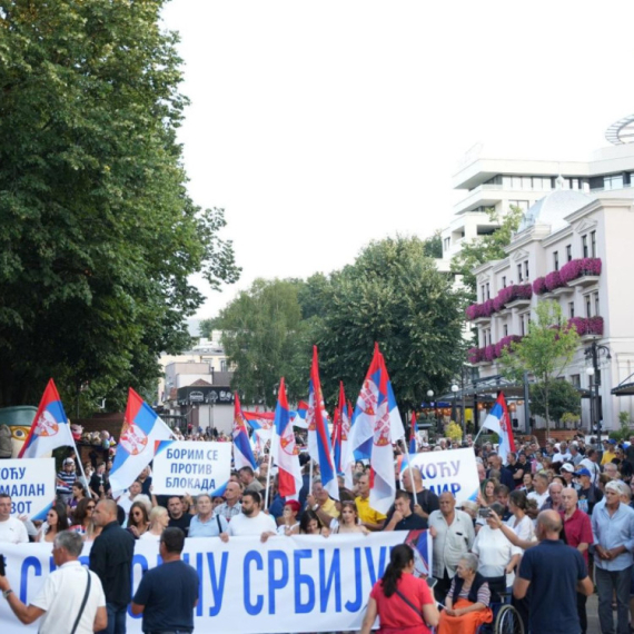 N1 pokušao da provocira; Građani Vrbasa jasno odgovorili: Mir i ljubav nemaju cenu