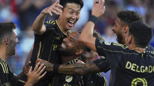 Son golčinom pokazao zašto je najskuplji ikada VIDEO