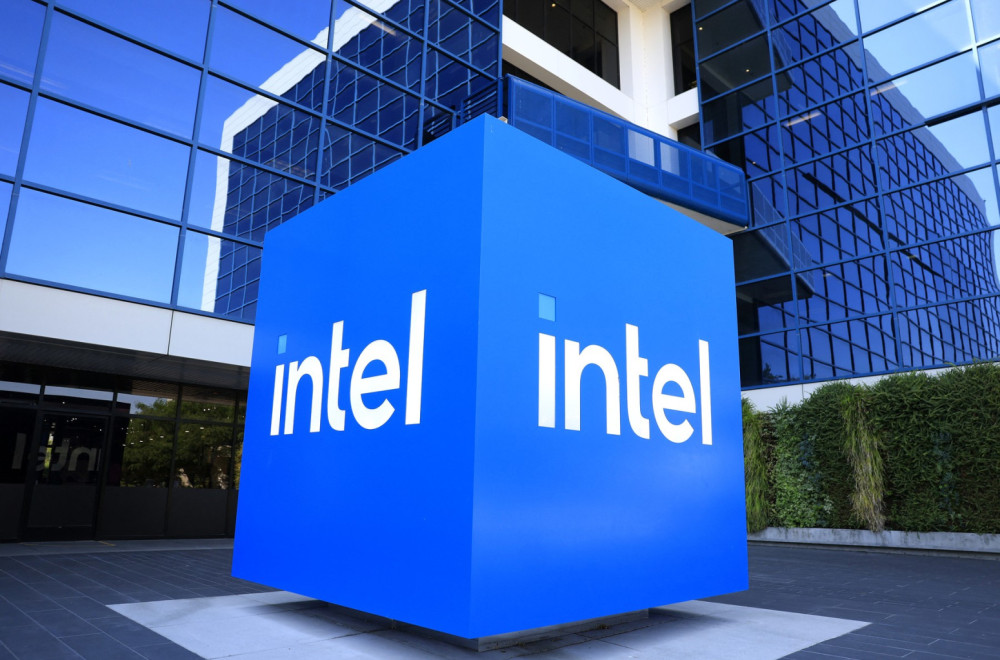 Da li je Tramp spasio Intel? Stručnjaci: "Baš nas briga..."