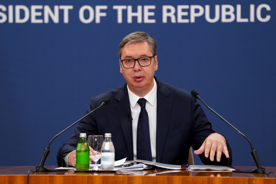 Vučić: Neko je mislio nasilno da menja vlast; Razgovora više nema; Obojena revolucija je gotova
