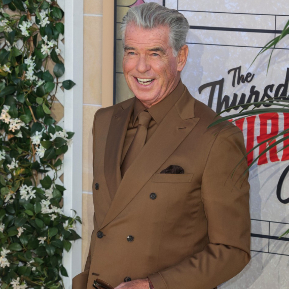 Zašto je Pirs Brosnan i dalje najveći frajer Holivuda? FOTO