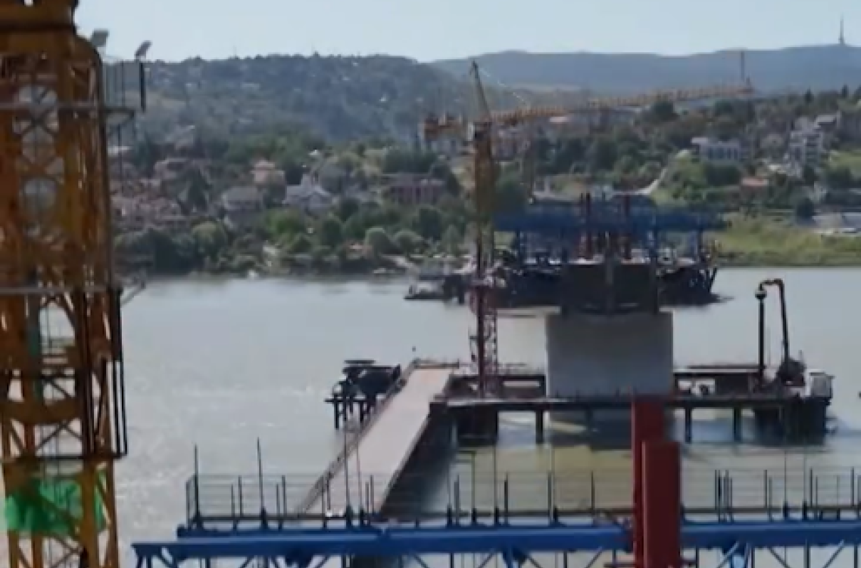 Kako napreduju radovi na petom novosadskom mostu: Spajanje u aprilu 2026. VIDEO