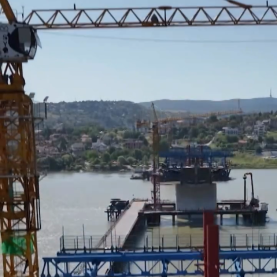 Kako napreduju radovi na petom novosadskom mostu: Spajanje u aprilu 2026. VIDEO