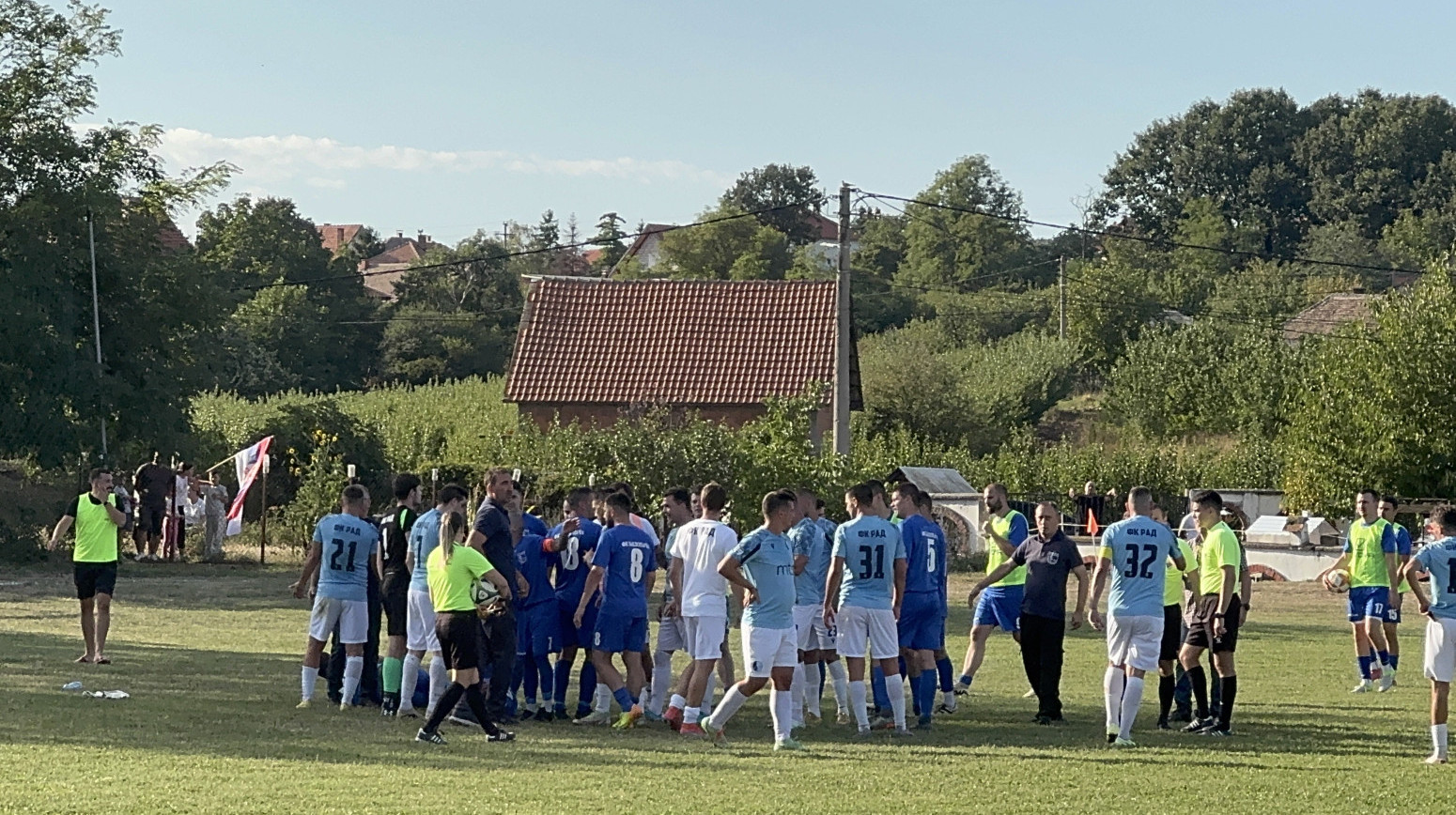 Zaklopača odolela Radovim "zvezdama" – nije moglo bez tuče FOTO/VIDEO