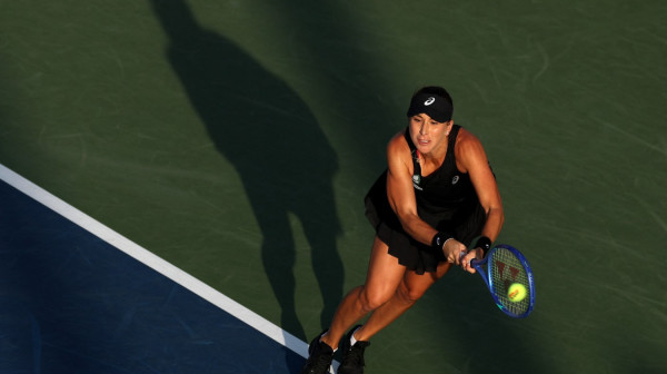 Benčić loše krenula, pa rutinirala veteranku