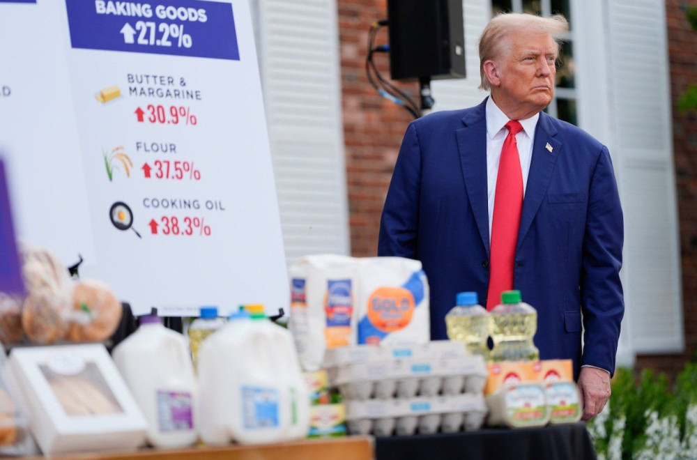 Lideri koji govore jezikom naroda; Vučić predstavio ekonomske mere, nekada to uradio i Tramp FOTO