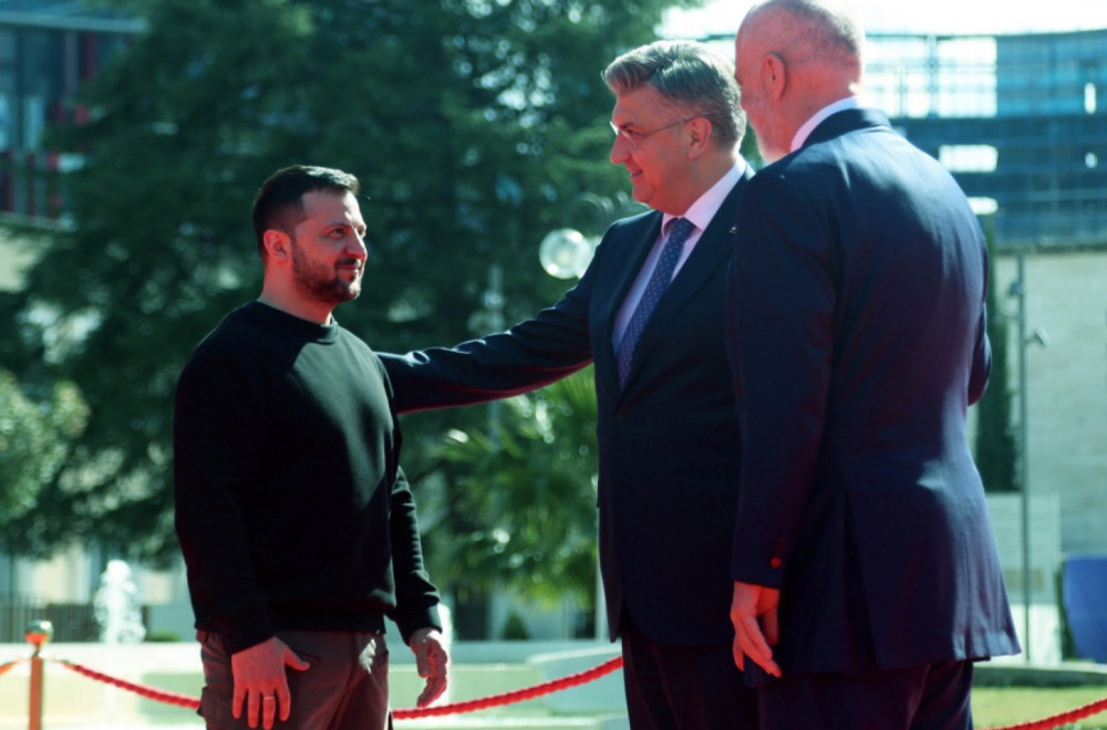 Zelenski odlikovao i Plenkovića