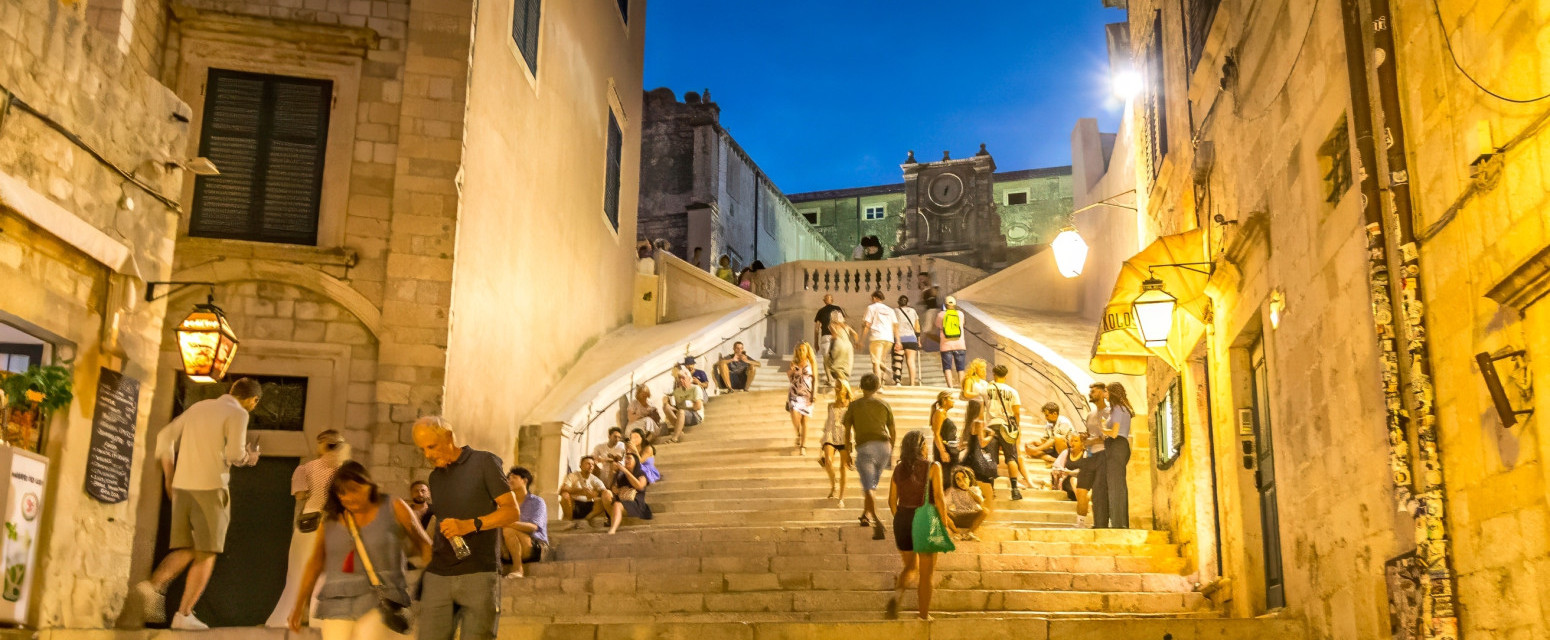 Dubrovnik uvodi kazne za turiste: Ovo više neće smeti da se radi