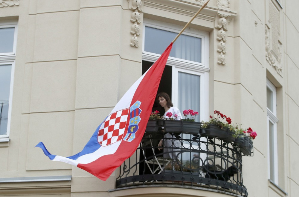 Atmosfera ratnog stanja u Hrvatskoj; Otkazan festival