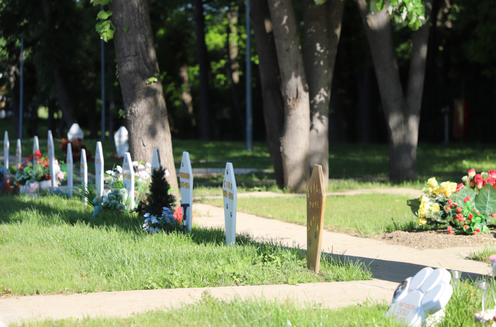 Groblje za kućne ljubimce u Beogradu VIDEO