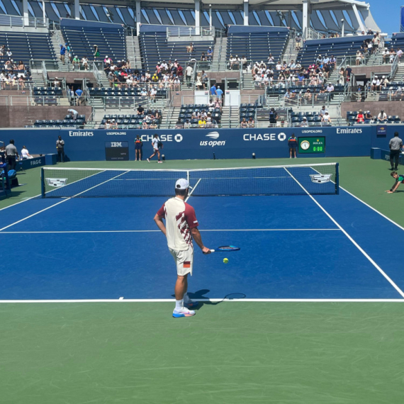 Kraj za Kecmanovića – Brazilac rutinski do drugog kola!