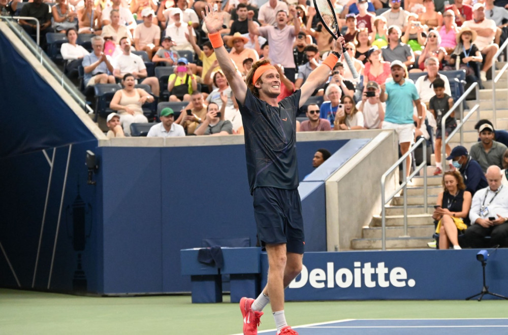 Rubljov rutinirao Hrvata – Hačanov prošao dalje