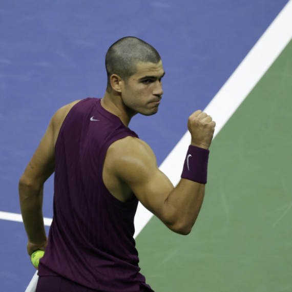 Alkaras svež kao i njegova fizura – potencijalna mina počišćena VIDEO