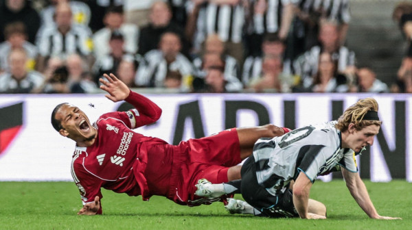 "Izvinjavam se navijačima – pričao sam sa Van Dajkom posle utakmice"