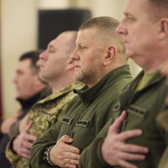 Zelenski na kolenima; Zalužni je odbio