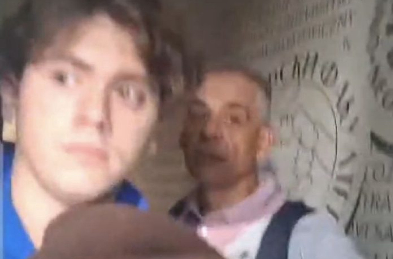 Dekan Filozofskog fakulteta izbacio blokadere iz zgrade; Utvrđuju u kakvom je stanju zgrada posle opsade VIDEO