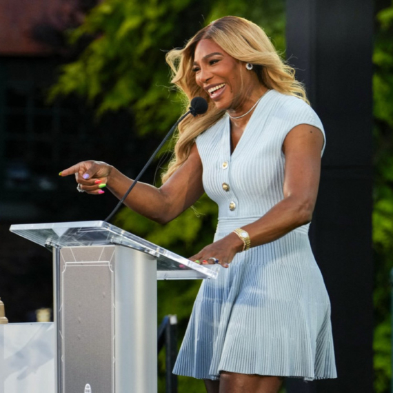 Ko je ova žena? Serena Vilijams blista nakon drastičnog gubitka kilograma FOTO