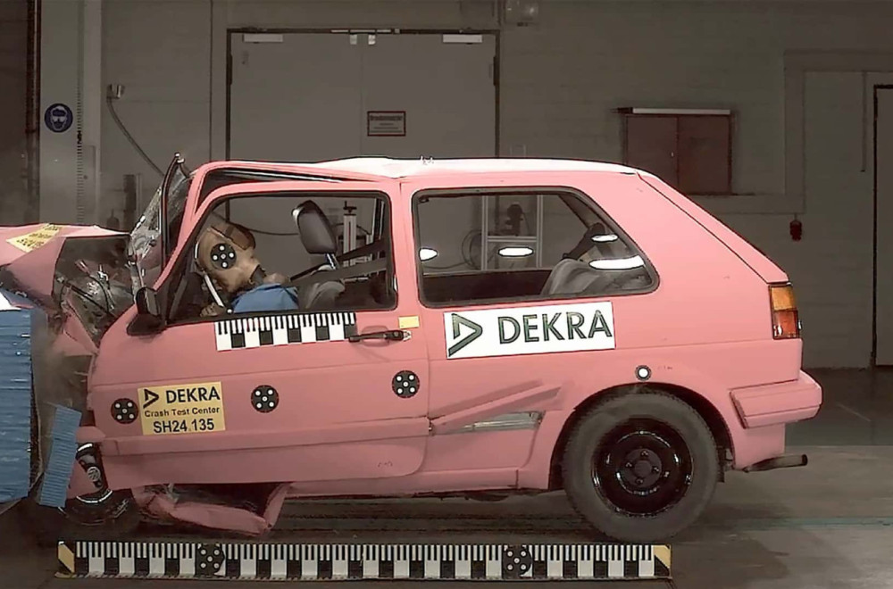 Evo kako bi prošao stari Golf II na modernom "kreš" testu FOTO