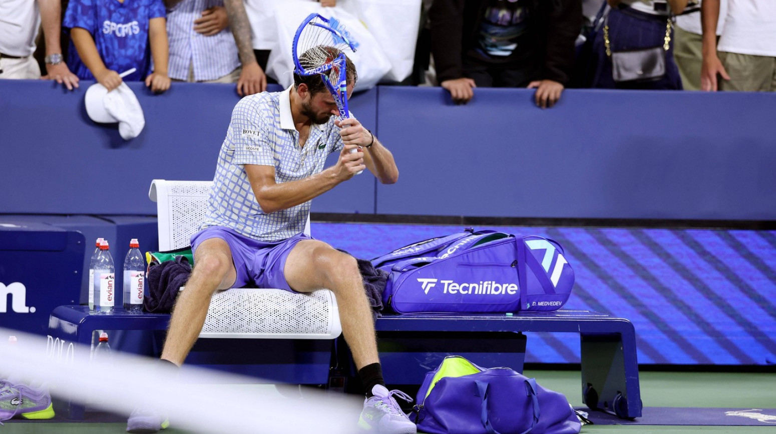 Spektakularni raspad sistema VIDEO