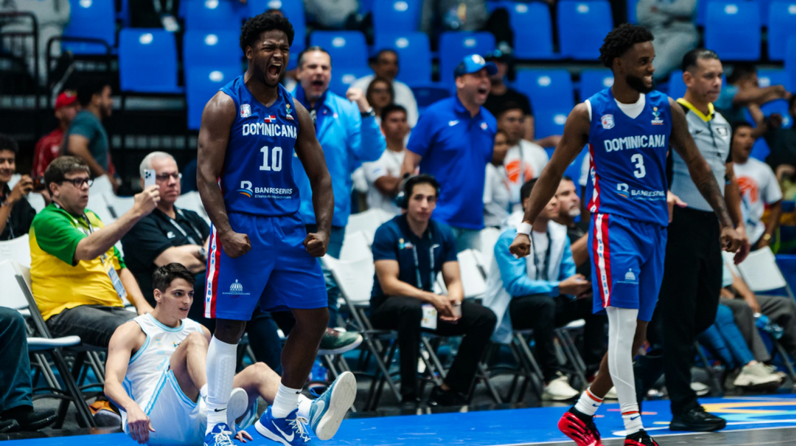 FIBA izrekla kazne zbog sramotne tuče VIDEO