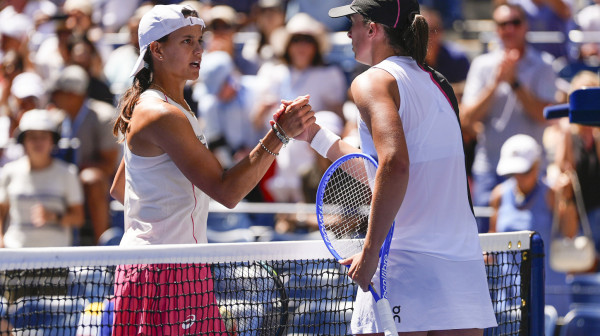 Švjontek dominantna na startu US opena