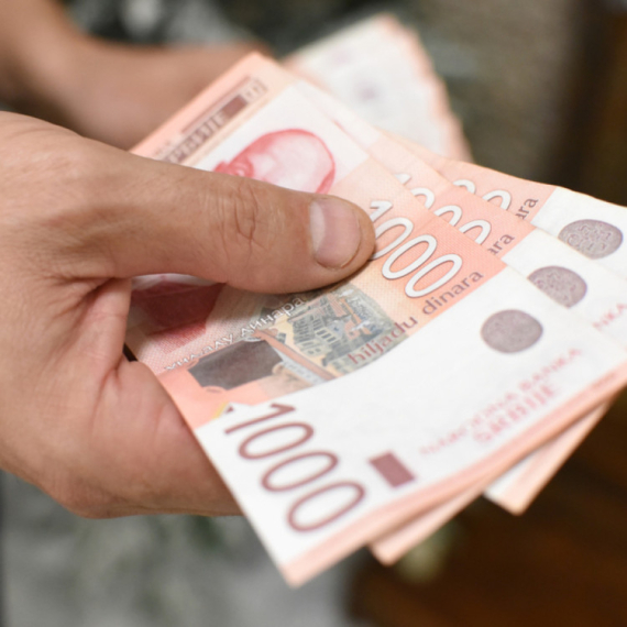 Vučić: Ponosan sam na Srbiju; U najtežim uslovima spustili smo inflaciju, penzije podigli dramatično