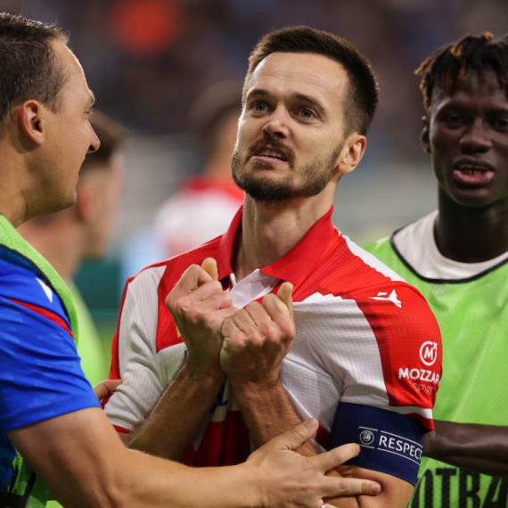 Ivanić: "Izvinjavam se svima koje smo razočarali"