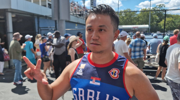 "Najluđi" lik na US openu – sin mu se zove Majls, ali ga on zove Miloš! VIDEO