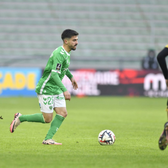 Srbin na izlaznim vratima francuskog velikana