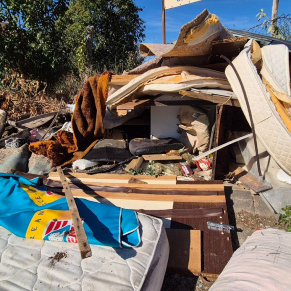 Uklonjena jedna divlja deponija u Kragujevcu FOTO