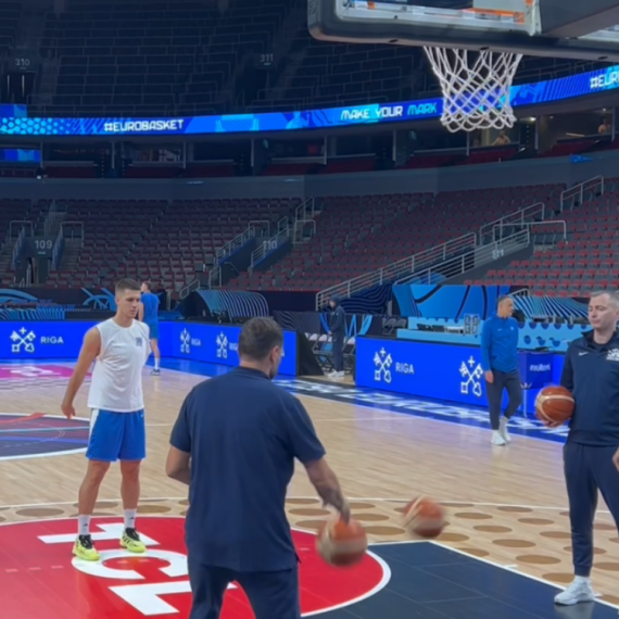 Srbija završila poslednje pripreme pred početak Evrobasketa VIDEO