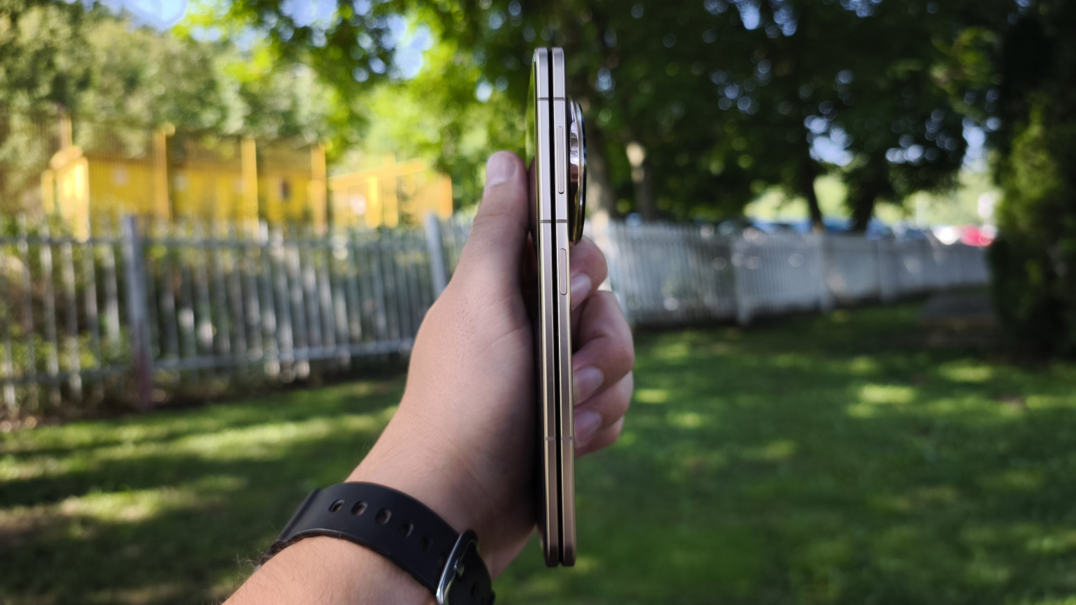 TEST: Honor magic V5 – korak napred za sklopive telefone